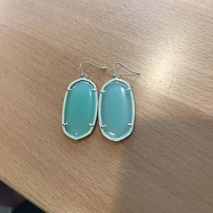 Kendra Scott Danielle earrings